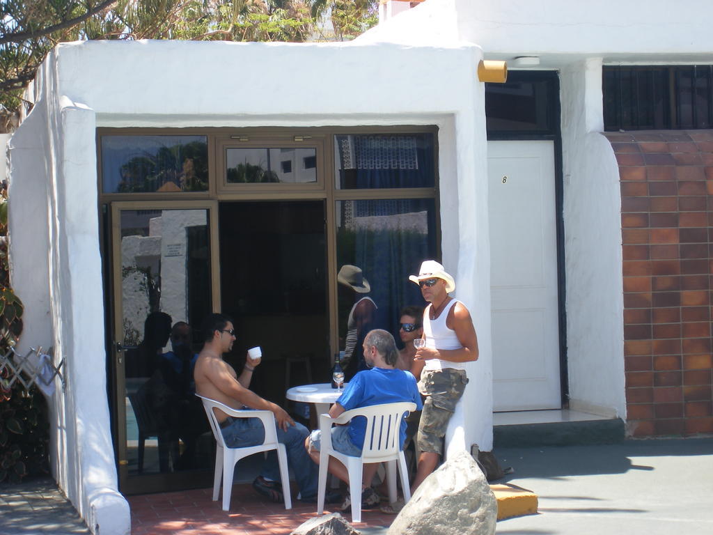 Bungalows Tenesoya Gay Men Only Playa del Ingles  Exterior photo